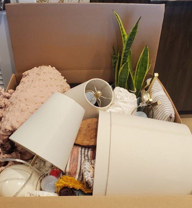 HomeGoods Hideout Takeout Box