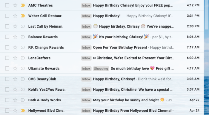 a list of restaurants and stores that offer free birthday coupons in your email for signing up. 